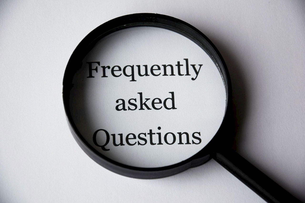 The careful reader guide to understanding visitor questions